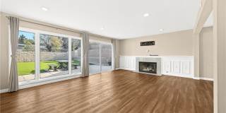 12110 Bowmore Gallery 5