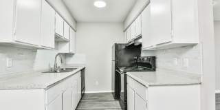 Westlake Apartments Gallery 14
