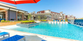 Summit Square Gallery 1