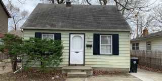 Beautiful 2 Bedroom 1 Bathroom In Redford Township! Gallery 1