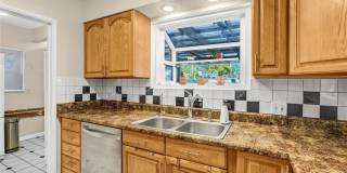 1130 N Cordova Gallery 16