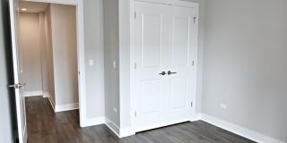 3833 N Broadway Gallery 370