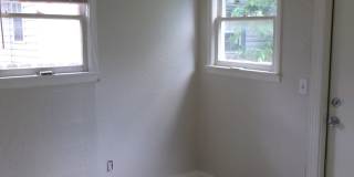 Very Nice Newly Renovated Home In Morford Neighborhood. Gallery 21