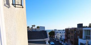 48 Navy St Gallery 24