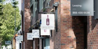 Avalon at Cahill Park Gallery 24