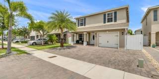537 NE 6th Ct Gallery 1