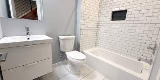Stunning 4-Bedroom Townhome in Grays Ferry! Available NOW! Gallery 25