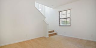 Nestled in the Woodbury Community- detached 2-bedroom Bowen Court Town Home Gallery 7