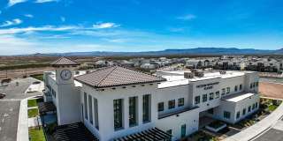 2 bed, 2.5 bath, with loft, 2 car garage home for rent in Desert Color 2 bed, 2.5 bath, with loft, 2 car garage home for rent in Desert Color Gallery 43
