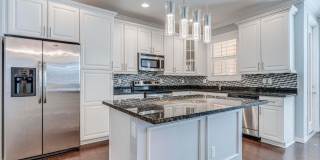 4628 MEDITERRANEAN Circle 4628 MEDITERRANEAN Circle Gallery 1