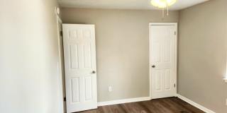 2519 Beech St Gallery 37