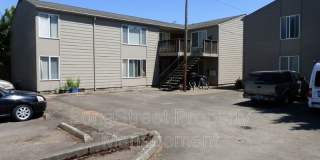 654 SW 7th Gallery 1