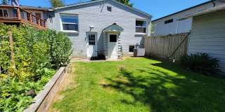 Gorgeous Oasis in Licton Springs Available Now! Gallery 16