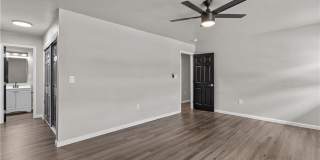 1408 Quiet Court Gallery 35