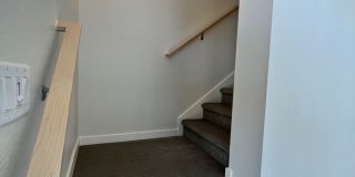 Modern 3B/4B Condo- Available June 10th Modern 3B/4B Condo- Available June 10th Gallery 10