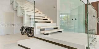 493 Holiday Dr #0 HALLANDALE BEACH, FL 33009 Gallery 26