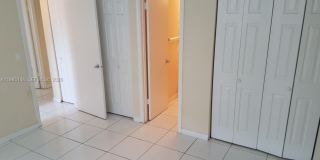 10040 Twin Lakes Dr Gallery 14