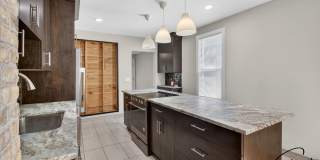 $1,600 - One of a Kind Bungalow in Hamtramck Gallery 7
