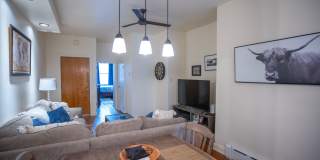 Large 1st fl with yard w/d Gallery 6
