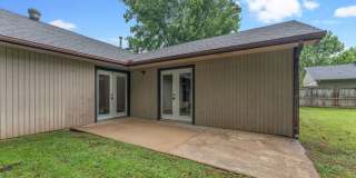 2689 West Mount Comfort Road Gallery 18