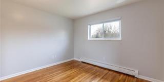 100 W Hickory Grove Road Gallery 5