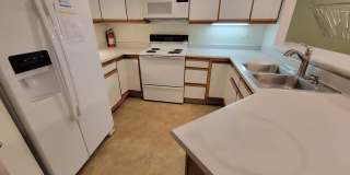 Super spacious 1 bedroom condo in South Boulder with reserved parking Gallery 5