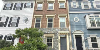 Townhome in Annapolis Gated Community Gallery 1