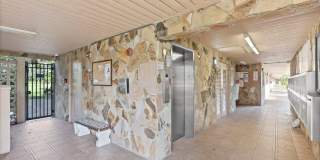 2515 Northeast 2nd Court Gallery 20