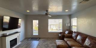 Charming 4 Bd, 2.5 bath in spacious home! Gallery 10
