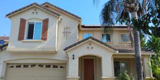 Spacious 6 Bedroom Home in North Merced - Solar Included! Gallery 1