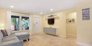 721 N Lakeside Drive Gallery 6