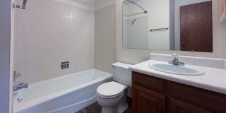 Fairway Hills Doral Apartments Gallery 37