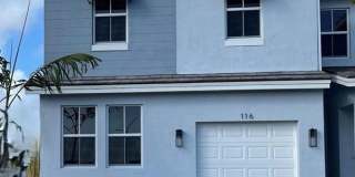 116 Northeast 13th Street Gallery 1