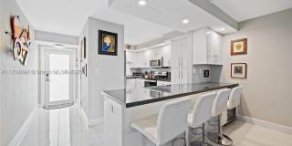 711 S Hollybrook Dr Gallery 4