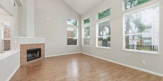 Gated Round Rock Ranch Lease | 3 Bed + Flex Space | 2,376 SF in The Enclave Gallery 9