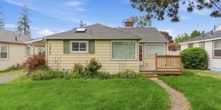 Modern & Cozy Spokane Retreat | Prime Location Near South Hill Gallery 39