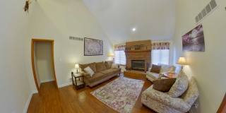 3D Tour Available - West Side Manhattan Home + 2-Car Garage  + Washer & Dryer! Available August 10th! Gallery 1