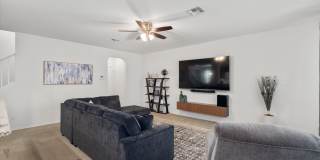 Lively 5 Bedroom, 3.5 Bath, 2-Story Home in Leander! Gallery 12