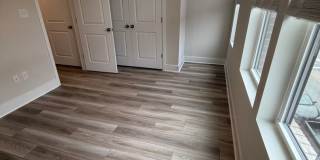 Newly Constructed 3 Bed/3.5 Bath townhome, available now! Gallery 28