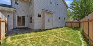 3bd/2.5ba Everett Home Gallery 21