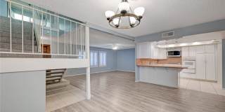 3518 Blackstone Street Gallery 10