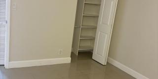 2955 Riverside Drive Gallery 18