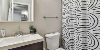 Room in 3 Bedroom Home at Donnelly Ave SW Gallery 9