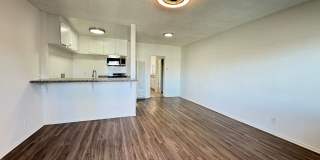 15925 Victory Blvd. Gallery 3