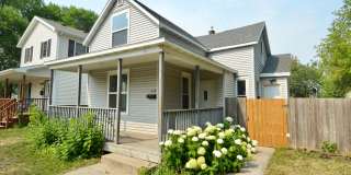 Updated 5 Bedroom House for Rent Near Downtown! Gallery 1