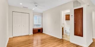 1 Bedroom Condo in Mission Hills Gallery 5