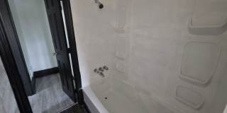 Updated 1 bedroom 1 bath for rent in Arlington! Gallery 1