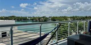 6580 Indian Creek Drive Gallery 5