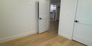 1658 K ST NE #5 Gallery 26