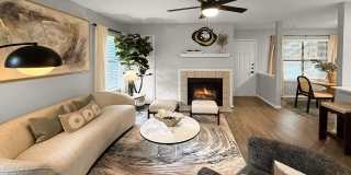 The 1800 at Barrett Lakes Apartments Gallery 1